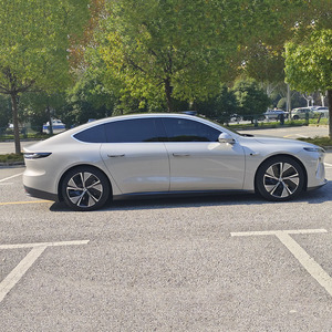 <span class=keywords><strong>NIO</strong></span> ET7 2024 Véhicule Électrique Pur Recharge Rapide en 0,5h Voitures d'Occasion Batterie Lithium Fer Phosphate 75kWh Berline <span class=keywords><strong>Acheter</strong></span> une <span class=keywords><strong>Voiture</strong></span> en Ligne - Product Image 4