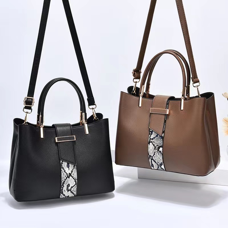 High Quality Fashion Underarm Bag for