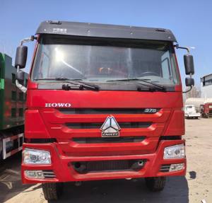 Camion à benne basculante HOWO 4x8 du China National Heavy Duty Truck Group avec roues motrices 6x4 - Product Image 1