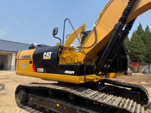 รถขุดตีนตะขาบ Caterpillar 329D2L มือสอง นำเข้าจากญี่ปุ่นแท้ รุ่น CAT 329D2L น้ำหนัก 29 ตัน รถขุดไฮดรอลิกสำหรับงานก่อสร้างหนัก สภาพดี - Product Image 5
