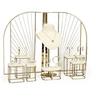 Espositori di alta qualità per gioielli di moda espositore per gioielli in velluto Set di espositori per gioielli di lusso personalizzati per negozio - Product Image 4