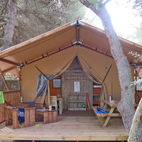 Cabane de luxe en toile de bois pour l'extérieur avec salle de bain pour hôtels, stations et camping