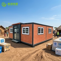 Module de secours modulaire avec port de distribution de fournitures médicales de base pour les missions d'aide humanitaire et l'infrastructure de soins de santé dans les villages isolés