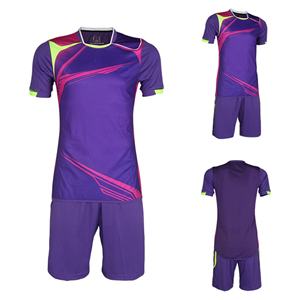 Camiseta de manga larga con logotipo personalizado y pantalones cortos a juego con servicio de impresión de equipos - Product Image 5