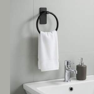 Support mural moderne pour serviettes de bain, anneau rond en métal de qualité supérieure, accessoire de salle de bain disponible à la vente - Product Image 5