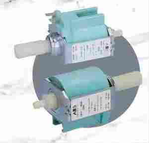 Machine à café entièrement automatique 717 pompes de pièces de rechange de machine à café entièrement automatique - Product Image 1