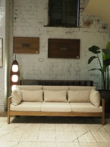 Ensemble de canapés modernes <span class=keywords><strong>en</strong></span> bois massif de qualité supérieure, style mid-century, <span class=keywords><strong>en</strong></span> <span class=keywords><strong>teck</strong></span> et acajou, durable et longue durée de vie, pour salon, cuisine, villa - Product Image 2