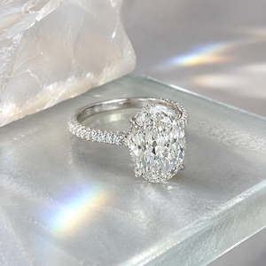 Anello da Donna con Design a Centro Ampio, Semplice e Elegante - Product Image 3