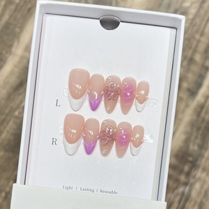 Faux <span class=keywords><strong>ongles</strong></span> à presser sculptés dorés, design français <span class=keywords><strong>blanc</strong></span>, forme amande, style nude délicat, bordure dorée sculptée, longue durée, export - Product Image 3