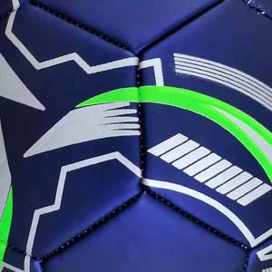 Ballon de football en PU/PVC durable et écologique, taille 5, avec logo personnalisé, idéal pour l'entraînement et les matchs en extérieur – Ventes flash du fabricant - Product Image 5