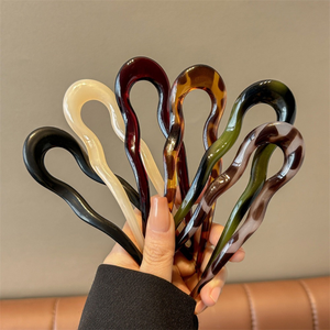 Pince à <span class=keywords><strong>cheveux</strong></span> en acrylique en forme de U de 13 cm, surdimensionnée, pour chignon ondulé, pour coiffures relevées, pour filles et femmes - Product Image 1