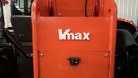 3T Manitou Telehandler: Tinggi Angkat 7m, Mesin Diesel Cummins, Penggerak 4 Roda (4WD) dengan Kemampuan Putar, Bak 3m³.