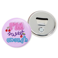 Fabriek Op Maat Bedrukt Roze Druk Op 37Mm Knop Badge Wijnfles Opener Groen Met Logo