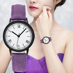 Relojes de pulsera de cuarzo baratos de cuero con logotipo personalizado para mujer, novedad de proveedor de fábrica, relojes de cuarzo con nuevos diseños, venta al por mayor, en el año 2024