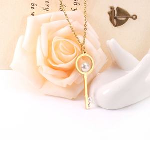 Beautiful <b>Gold</b> Pendants Necklace Jewelry - Product Image 3
