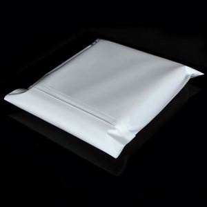 Bolsas de mensajería de comerciante en línea blancas ecológicas con sello adhesivo fuerte Stock de plástico de dibujos animados lindos para ropa zapatos Calcetines - Product Image 3