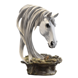 Sculpture de tête de cheval en résine style Art déco <span class=keywords><strong>moderne</strong></span>, décoration vintage pour la maison, le bureau ou le porche - Product Image 1