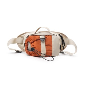 Sac de poitrine multifonctionnel léger et tendance en nylon imperméable pour le sport, le cyclisme et la randonnée, avec porte-bouteille – Nouvelle collection Tin Duc - Product Image 6