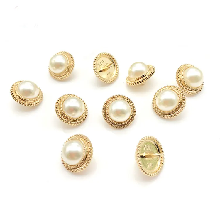 Sıcak satış yuvarlak tasarım altın kaplama beyaz inci düğmeler mont kazak