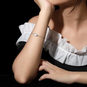 Pulsera con Colgante de Lazo de Plata 925 para Mujer, Moderna, Hecha a Mano, Chapada en Rodio, con Circonita, Antideslustre, Certificada por CMA, para Fiestas y Bodas - Product Image 5