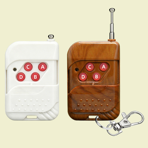 ยูนิเวอร์แซล 315MHz รหัสการเรียนรู้ 4 ช่องสั<span class=keywords><strong>ญ</strong></span><span class=keywords><strong>ญ</strong></span>าณ RF รีโมทคอนโทรลเครื่องส่งสั<span class=keywords><strong>ญ</strong></span><span class=keywords><strong>ญ</strong></span>าณ 433MHz ฝาครอบเลื่อน เครื่องเปิดประตู เสาอากาศ ระบบ<span class=keywords><strong>รั</strong></span>กษาความปลอดภัยโรงรถ - Product Image 1