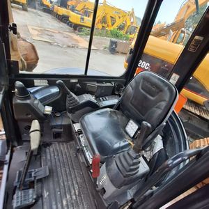 Excavadora Usada Hitachi ZX50U en Buen Estado, Modelo 2018, 5 Toneladas, Motor Original con Alta Funcionalidad y Precio Económico - Product Image 5