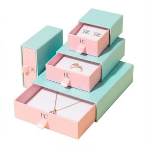 Boîte à bijoux élégante personnalisée, boîte cadeau rigide coulissante pour bijoux, insert en éponge, laminage mat, vernis sélectif UV, logo personnalisé, vente en gros - Product Image 1