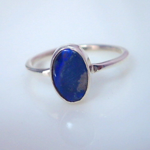 Bague classique en argent sterling faite à la main avec opale boulder et pierre précieuse naturelle de diamant de Moissanite taille ovale pour les fêtes de mariage - Product Image 2