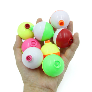 Selco Snap on Fishing Bobber <span class=keywords><strong>Flotteur</strong></span> rond en plastique <span class=keywords><strong>pour</strong></span> <span class=keywords><strong>la</strong></span> pêche à <span class=keywords><strong>la</strong></span> carpe et à <span class=keywords><strong>la</strong></span> <span class=keywords><strong>truite</strong></span> - Product Image 2