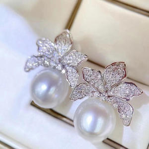 E2990 White Gold Stud <b>Earrings</b> With Seawater <b>Pearl</b> And Diamond Flower Design For Women Wedding Classic Style - Product Image 5