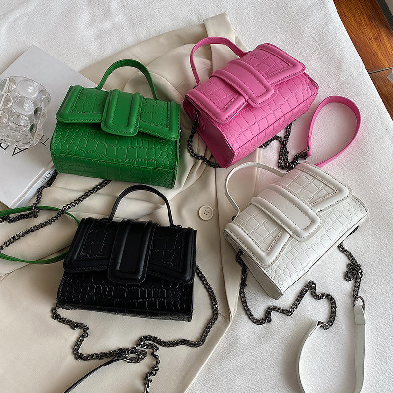 Cute Purse Crossbody Bags for Women Trendy Versatile