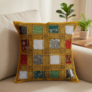 Fundas de Cojín Bordadas a Mano con Diseño Indio y Patchwork - Product Image 3