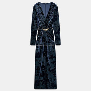 カスタムベルベットミディドレスハードウェア長袖ディープVネックジャカードウィーブ - Product Image 2