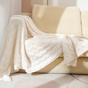 Bắc Âu 100% len dệt kim chăn mềm mại và thoải mái Xoắn ném với mô hình thêu cho nhà khách sạn hoặc giường cuối - Product Image 1