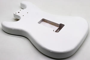 Personnalisé Tilleul fini Blanc Brillant ST Guitare Corps Baril Personnalisé ST <span class=keywords><strong>Strat</strong></span> corps de Guitare pour le BRICOLAGE guitare Électrique L'assemblée - Product Image 4
