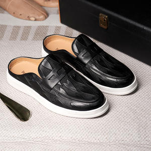 รองเท้าแตะกีฬาแฟชั่นมาใหม่ปี 2026 สุดฮิต ดีไซน์สวยงาม เหมาะสำหรับใส่ลำลองและทำงาน รองเท้าแตะกีฬาผู้ชาย - Product Image 5