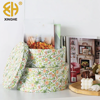 Boîte cadeau ovale Wildflower avec couvercle et boîte cylindrique rigide en papier, matériaux recyclés, pelliculage mat, vernis sélectif et gaufrage