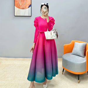 Vestido de fiesta de lujo de manga <span class=keywords><strong>Juliet</strong></span> de moda informal de Color degradado plisado Miyaki de alta calidad para mujer con cinturón - Product Image 5