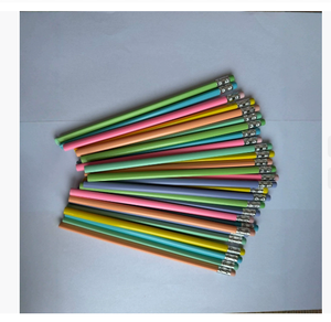 ดินสอไม้คุณภาพสูงขนาด 7 นิ้ว สีดำ สำหรับนักเรียน เขียนได้ วาดได้ พร้อมยางลบ ตัวด้ามสีเหลือง ยี่ห้อ JIXING รับสกรีนโลโก้ - Product Image 5