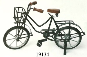 Bicicleta antigua de hierro forjado para la decoración del hogar y las mesas-Bicicleta decorativa antigua en metal de hierro a la venta - Product Image 5