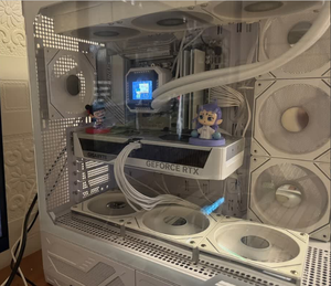 GIGABYTE RTX 5070 Eagle OC Ice SFF GPU 12 Go GDDR7 Refroidissement WINDFORCE Architecture Blackwell DLSS4 pour le Gaming et la Création - Product Image 3