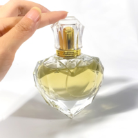 Nouveau Design Conteneur Cosmétique Bouteille de Parfum de Maison de Luxe en Forme de Coeur Bouteille d'Huile d'Olive Bouteille de Parfum en Verre 60ml