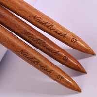 Stylo de traçage professionnel en bois de santal pour nail art, à poils en nylon, motif rayé ovale, pour extension d'ongles en acrylique et gel UV, dessin et sculpture