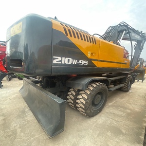 Chargeuse sur pneus d'occasion Hyundai 210W-9, 21 tonnes, capacité de godet 0,98 m, moteur 98 kW, modèle 2018, engrenage de construction - Product Image 2