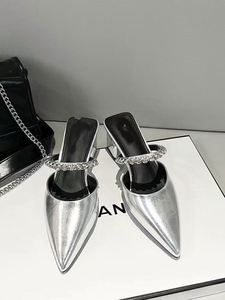 Zapatillas de Mujer Estilo Hada Francesa, Punta Puntiaguda, Tacón Bajo con Pedrería, Color Nude, Sandalias de Moda - Product Image 6