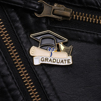 Graduation saison émail broche dessin animé école broche doctorat casquette chapeau revers Badge pour Souvenirs