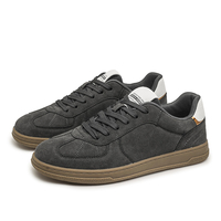Derniers modèles de chaussures décontractées pour hommes Baskets à surpiqûres tendances Chaussures de marche confortables à semelle souple pour hommes Chaussures de sports d'extérieur