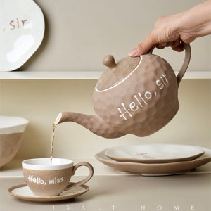 Винтажный чайный набор в европейском стиле из грубой керамики с декором в виде английских букв, высококачественный чайник с ручкой, модель 23354 - Product Image 1