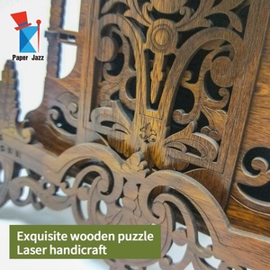 Decoración de casa de corte láser clásica campanario DIY forma 3D de escritorio de madera reloj de rompecabezas para adultos para los niños - Product Image 4