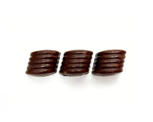 Chocolat noir fourré à la menthe, saveur rafraîchissante, beurre de cacao véritable, léger et non gras - Product Image 4